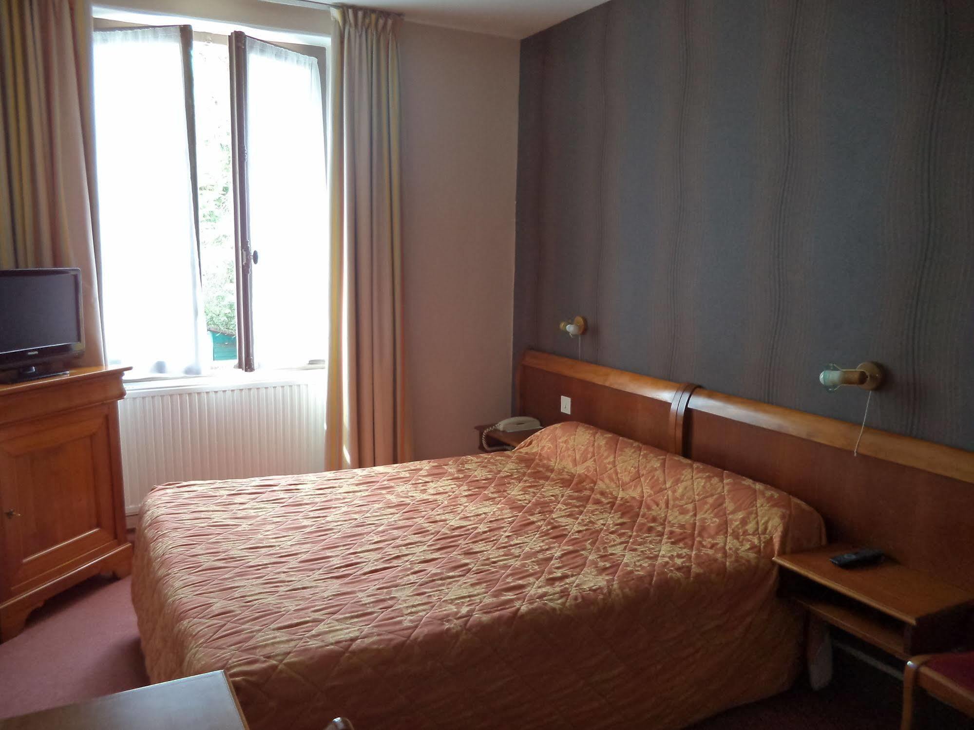 Cit'Hotel Avallon Vauban Екстер'єр фото